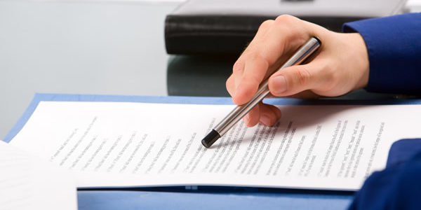 reading_documents_insert_by_Bigstock