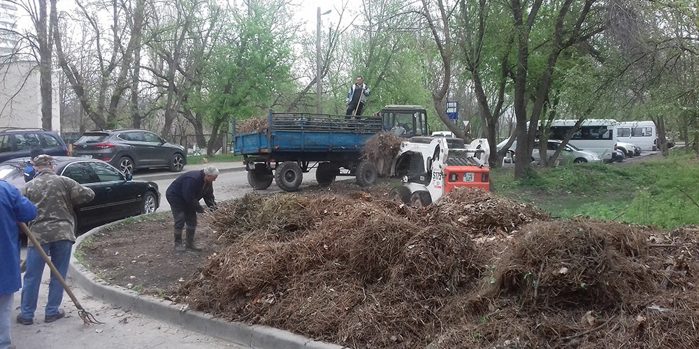 Lucrări de evacuare a gunoiului 5